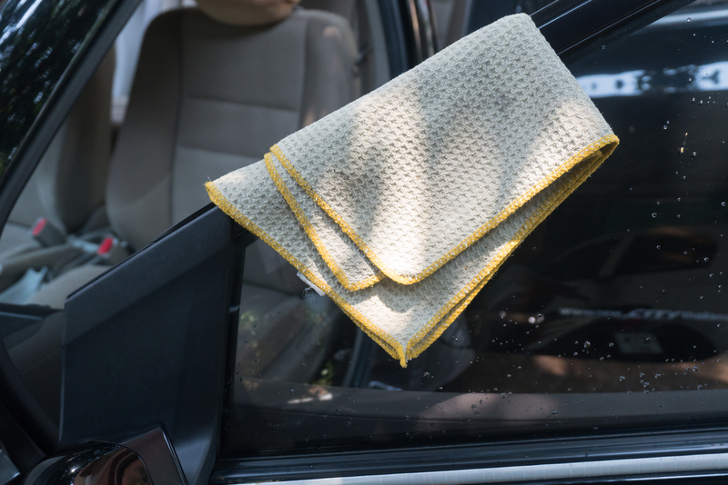 Regular cleaning window cleaning